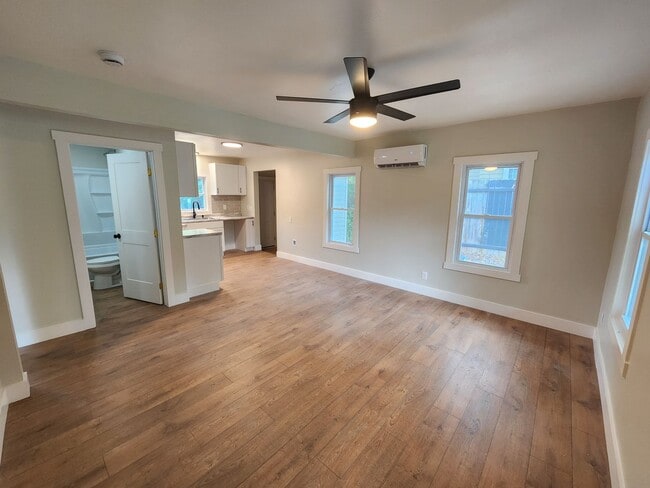 804 Palatka Rd