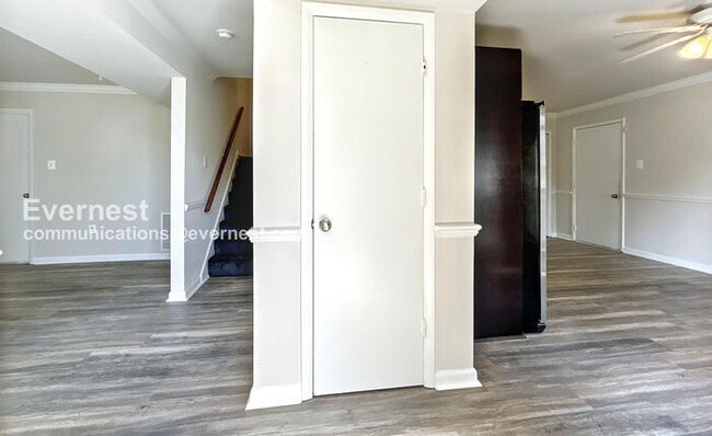 Photo - 5818 Riverside Dr