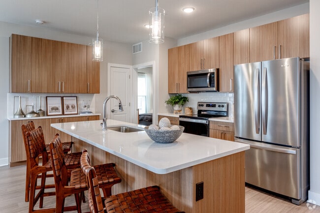2BR, 2BA + Den - 1350 SF