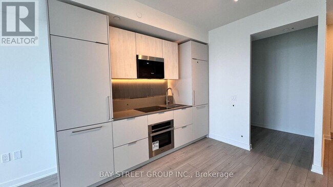 Photo - 1 Fairview Rd E Unit 1101