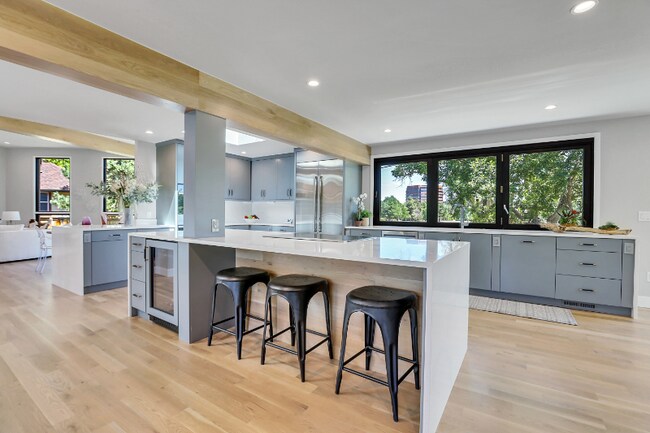 Photo - 590 S Harrison Ln