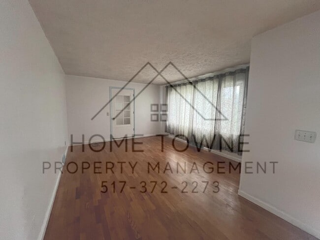 Photo - 2801 Chatham Rd