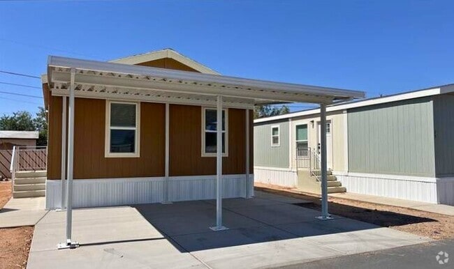 Building Photo - 1409 N French St Rental