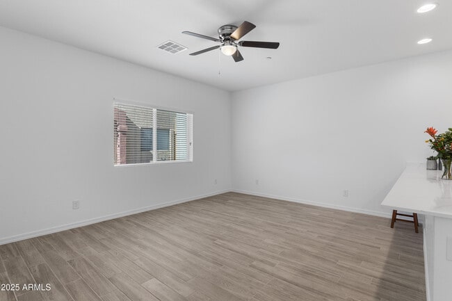 Photo - 15636 N 29th St