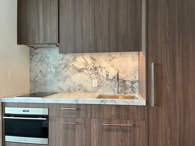 Photo - 436 Stuart St Unit 1612