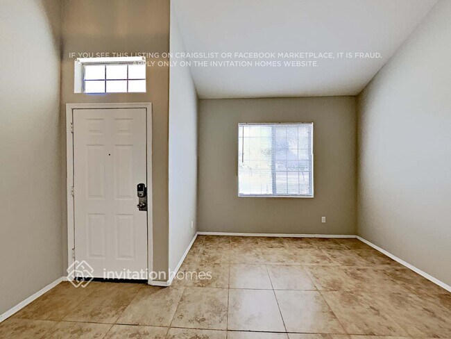 Photo - 3319 W La Salle St