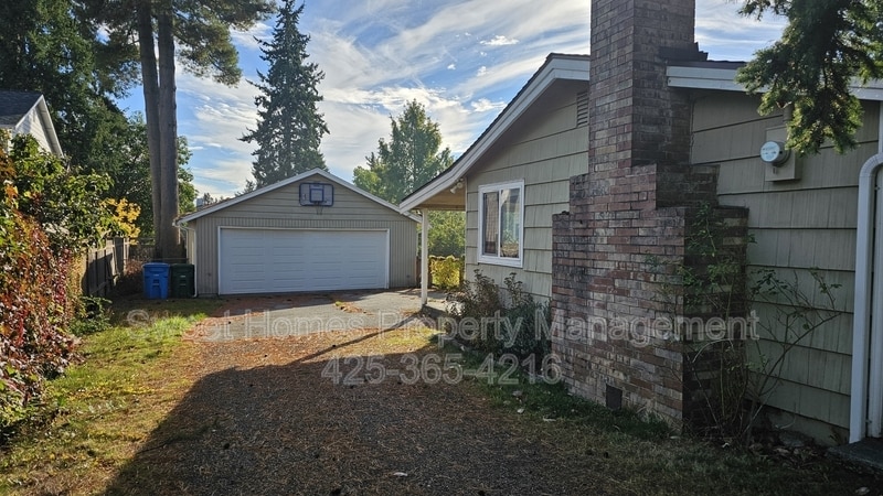 Photo - 1217 NE 184th St