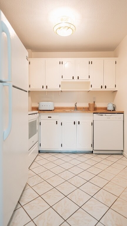 Photo - 19 Winchester St Unit 301