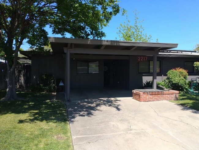 Photo - 2217 W Polk Way