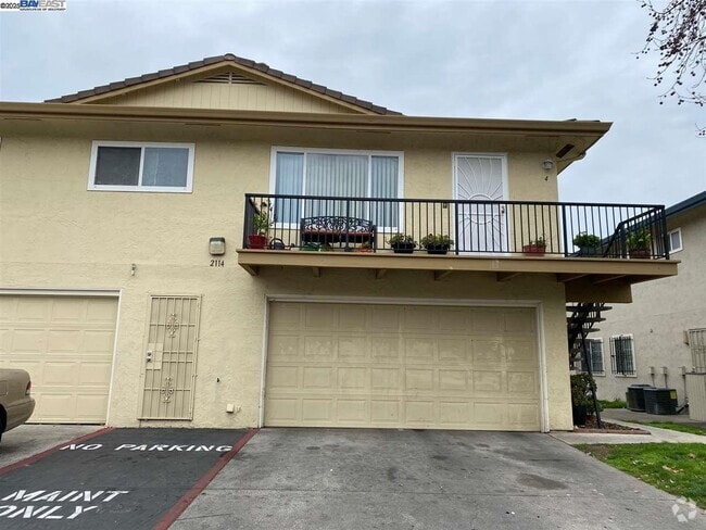 Building Photo - 2114 Peppertree Way Rental