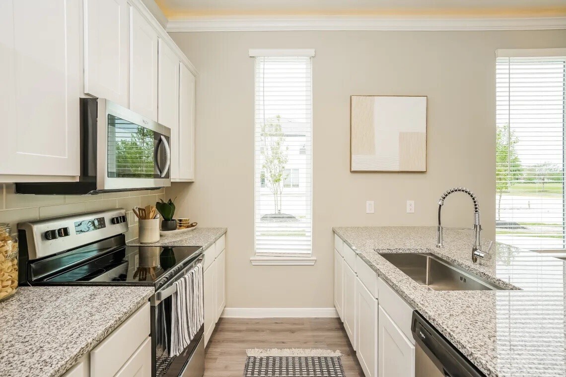 Photo - 21455 Merchants Way Unit 103