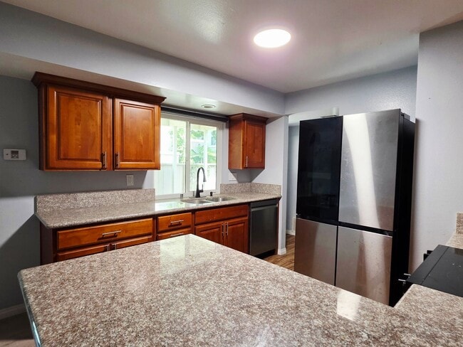 Photo - Updated 3 bed 2.5 bath home in Playmor – The Heart of UTC!
