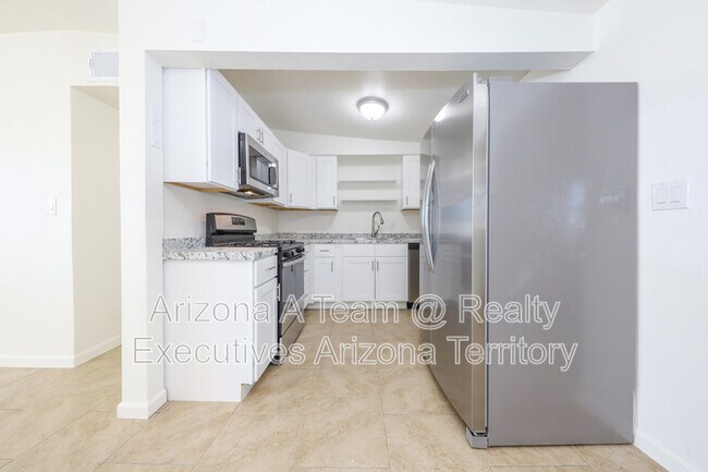 Photo - 2012 S Beverly Ave