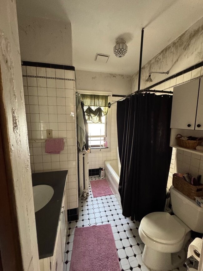 Photo - 3216 N Marietta Ave Unit Upper