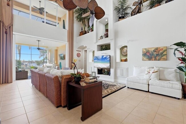 Photo - 1007 3rd St E