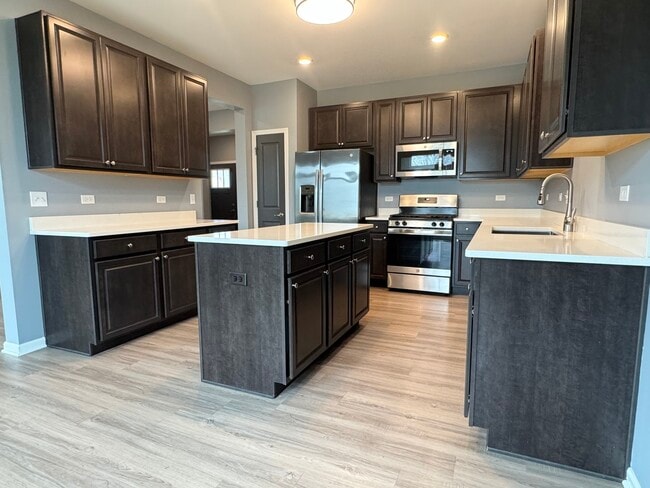 Photo - 15030 W Cyrus Dr