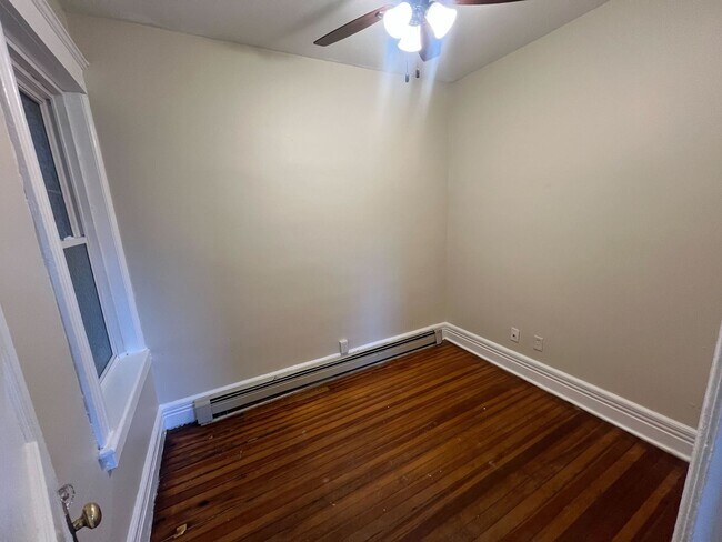 Photo - 50 Elberon Pl Unit 1F