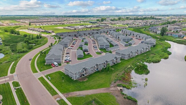 Building Photo - The Meadows on Graystone Rental