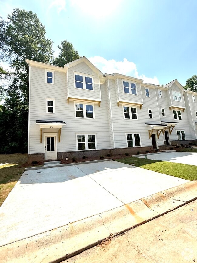Building Photo - Stephens Court Rental