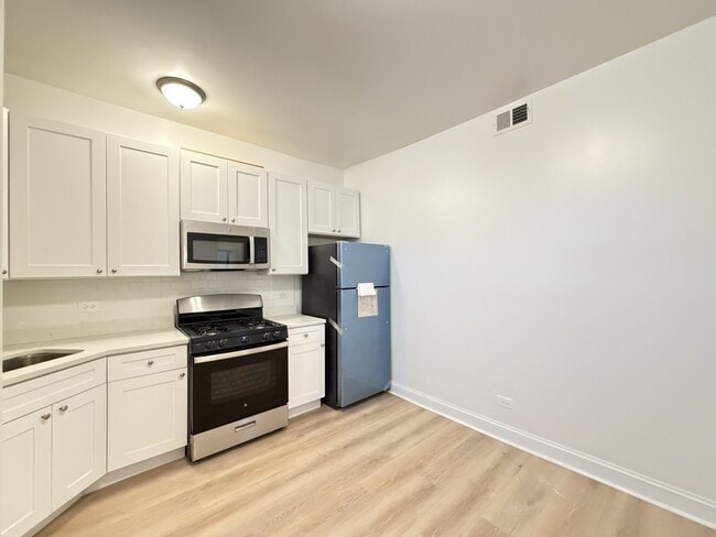 Photo - 2638 N Milwaukee Ave Unit 10Q