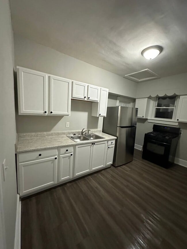 Photo - 3 BEDROOM 1 BATH NEWLY REMODELED in HAMILTON