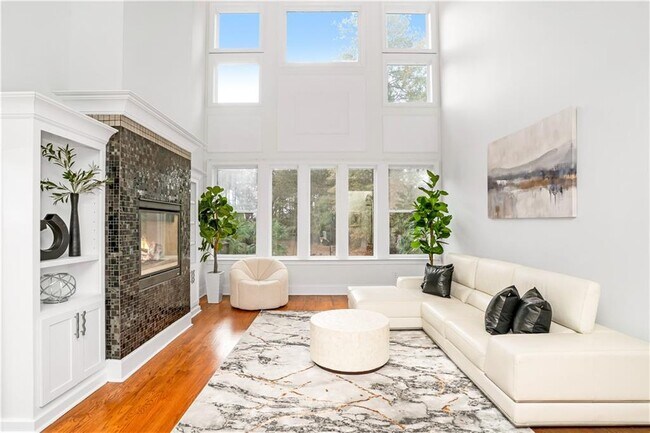 Photo - 105 Ensley Point