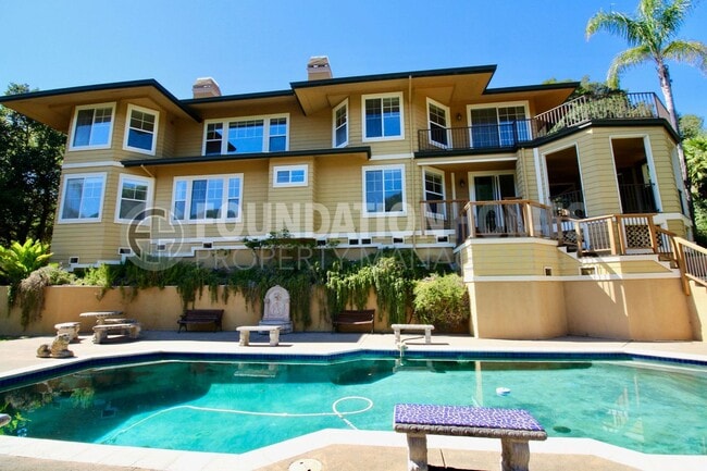 Building Photo - Architecturally Stunning Custom Estate wit... Rental