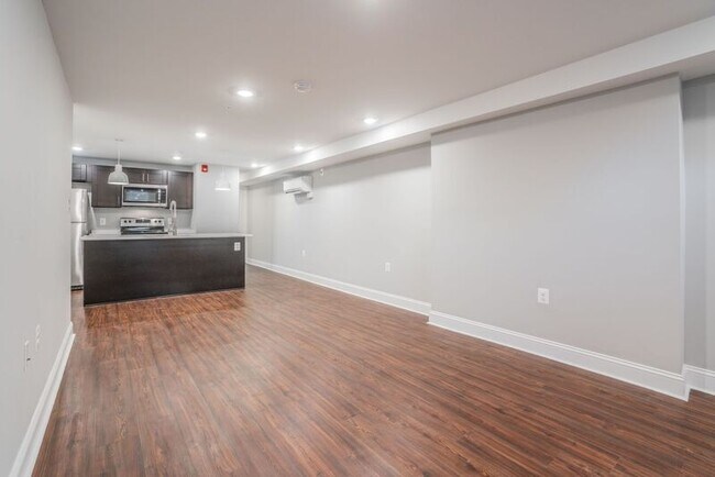 Photo - 310 E Lanvale St Condo Unit 1