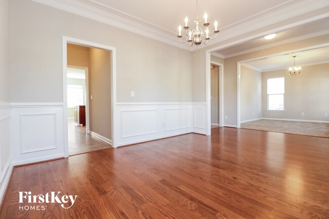 Photo - 519 Chaff Ln