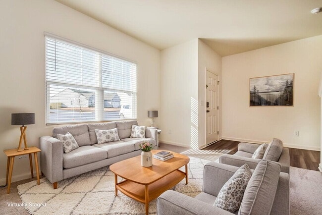 Photo - 367 Greenwalk Pl