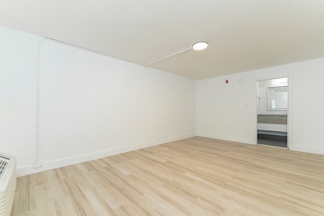 Photo - The Dels – Russellville