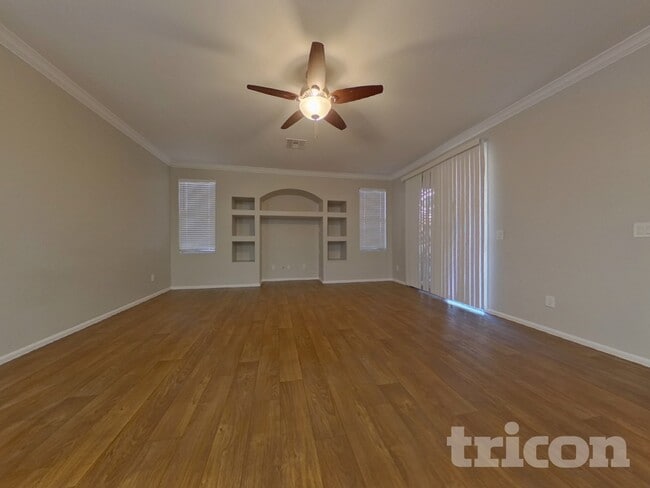 Photo - 25746 W Globe Ave