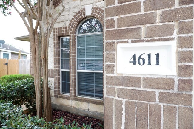 Photo - 4611 Parkstone Bend Ct