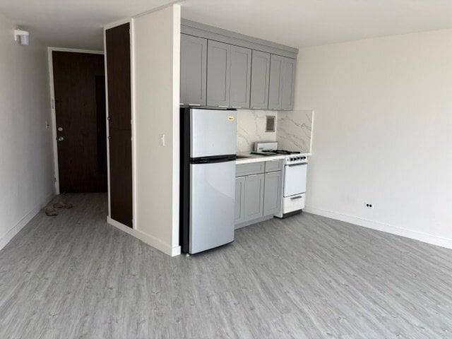 750 Amana St Unit 612