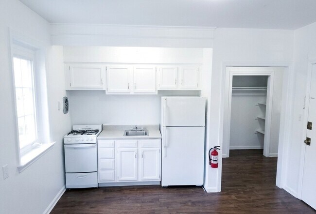 Photo - 21 Old Allamuchy Rd Unidad Studio