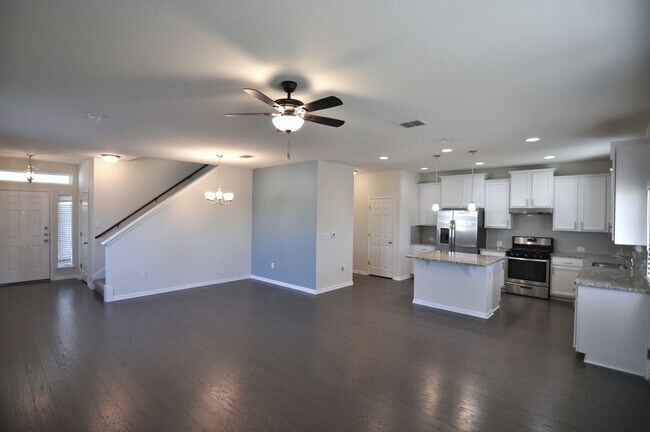 Photo - Amazing home ready to move in!