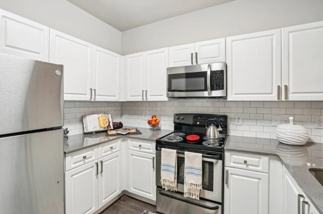 Photo - 405 Philip Blvd Unidad 1406