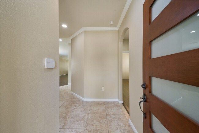 Photo - 13515 Smith Lake Ln