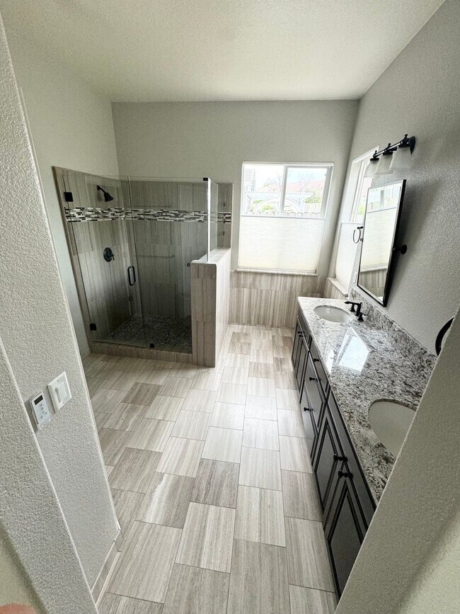 Photo - Beautiful Stylish South Reno Home