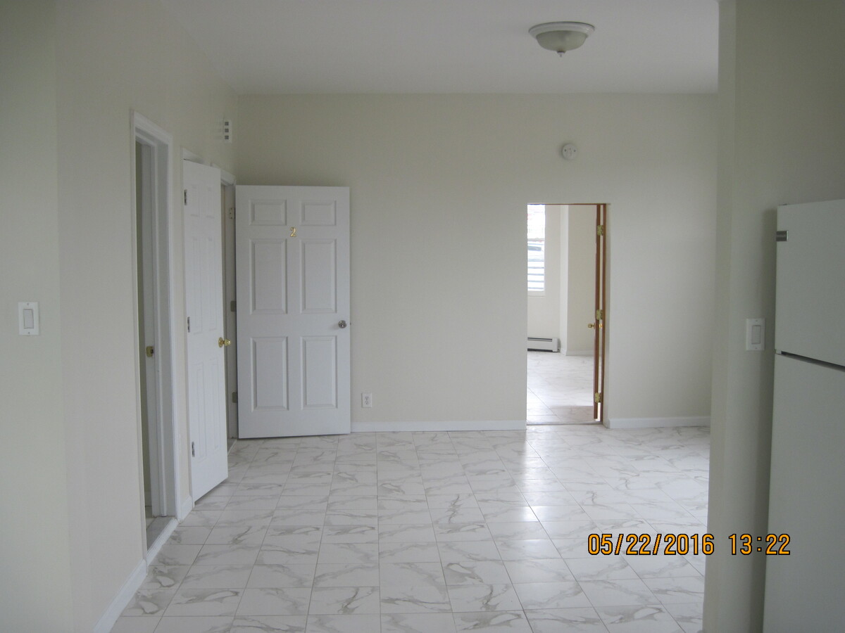 Photo - 185 Benziger Ave Unidad Apartment 1
