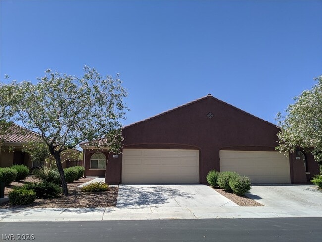 Photo - 7437 Ravines Ave