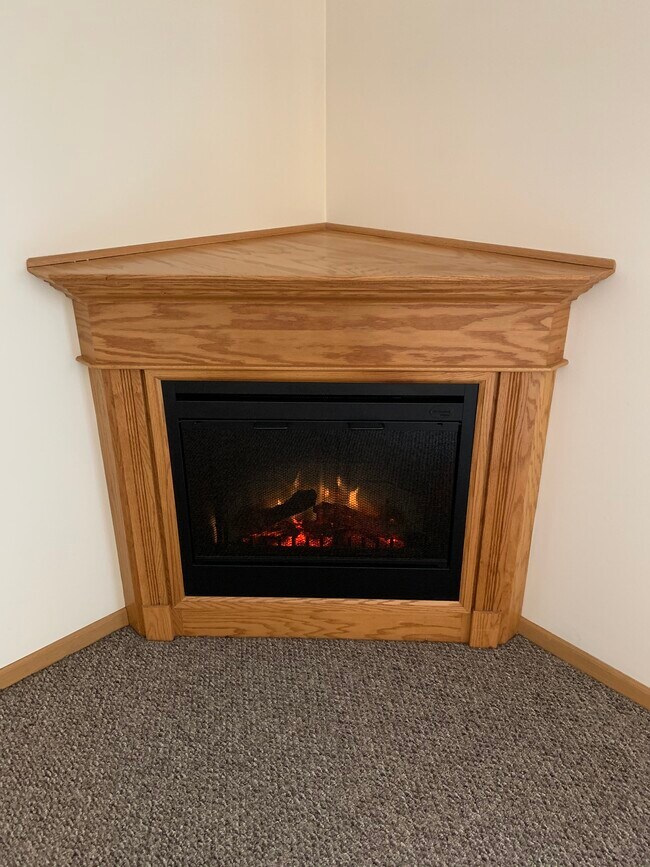 4729 Southridge Ct Apartment For Rent in Eau Claire, WI