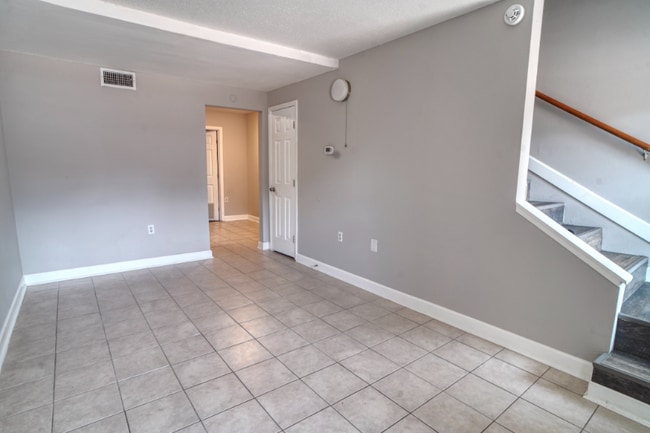 Photo - 123 Alabama Ave NW