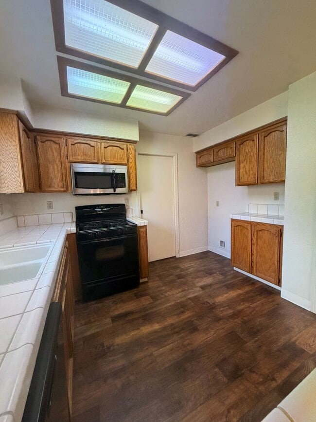 108 Dains Ct