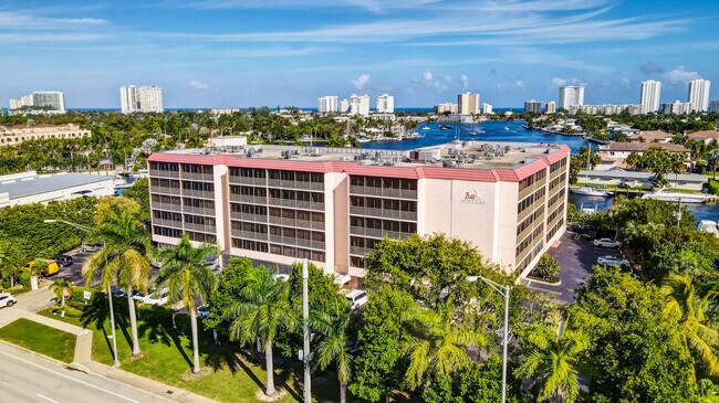 Photo - 740 S Federal Hwy Unidad 202