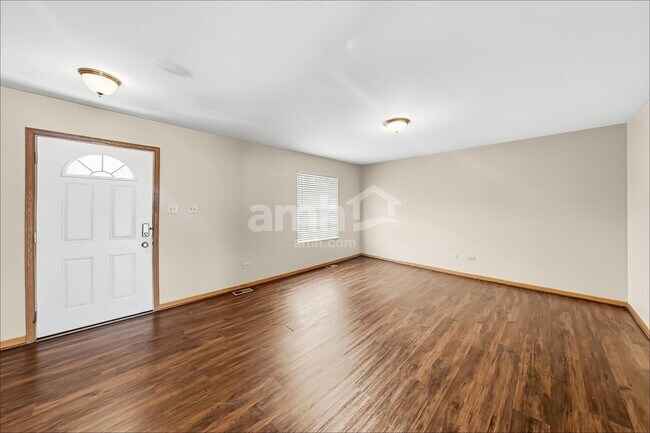 Photo - 5311 Meadowbrook St