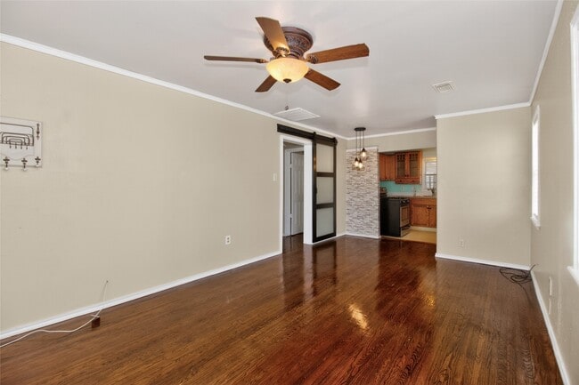 Photo - 2916 Avenue M