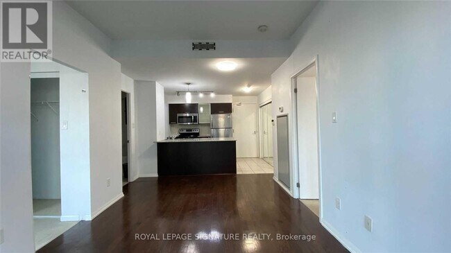 Photo - 38 Grenville St Unit 2209