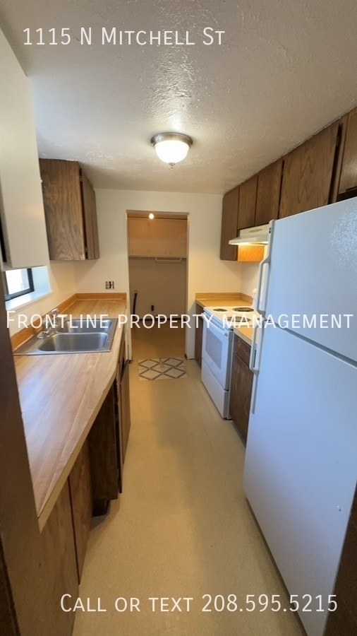 Photo - 1115 N Mitchell St