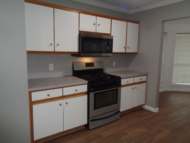 Photo - 1055 Ambrosden Ln